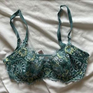 Victoria secret lace bra